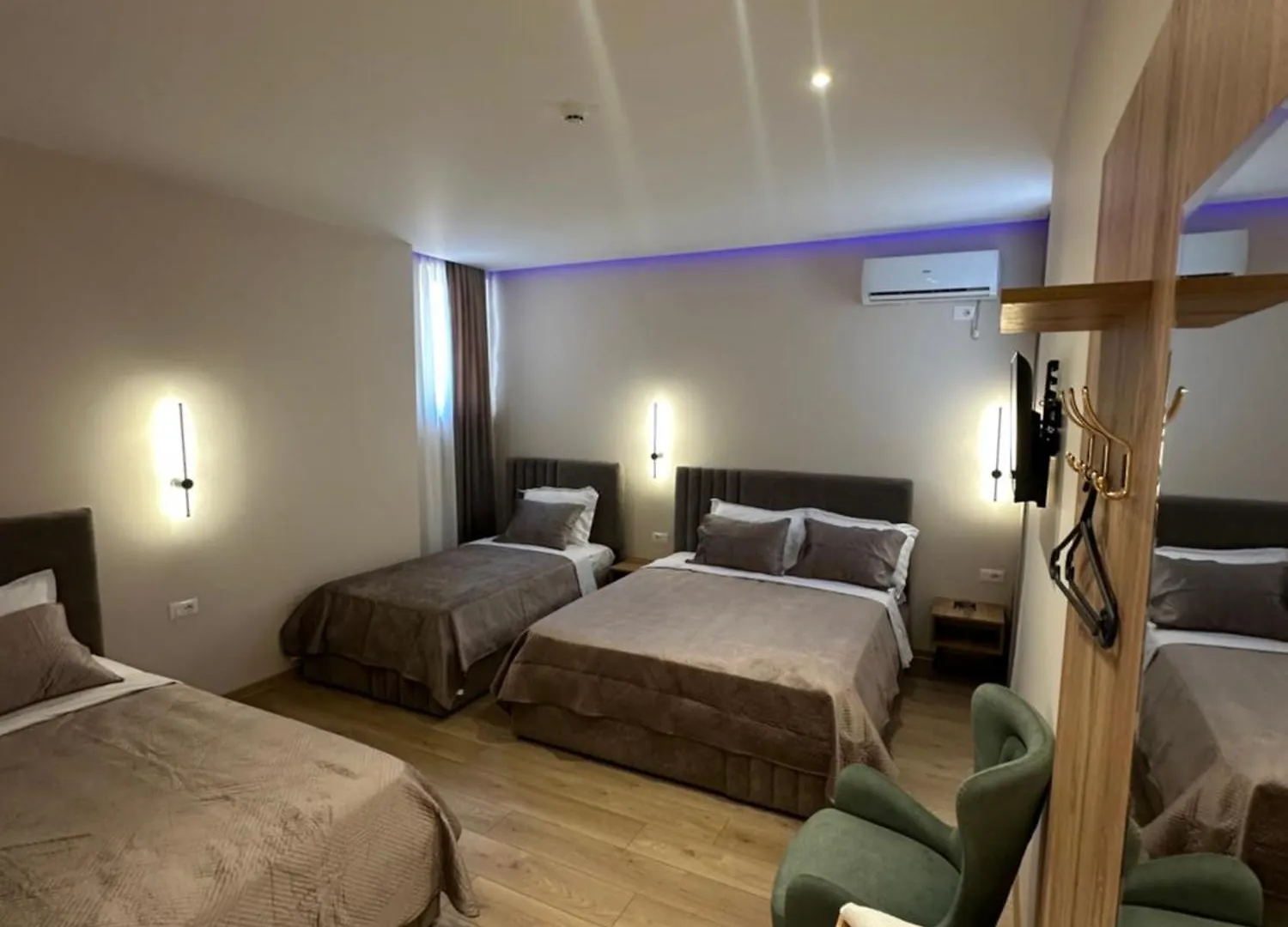 Luxury Hotel By Gjyshi Qerrexhias Albanië